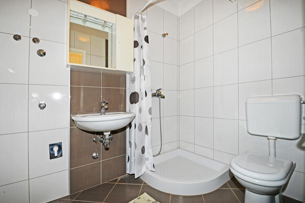 Apartments Mira Veleniki 외부 사진
