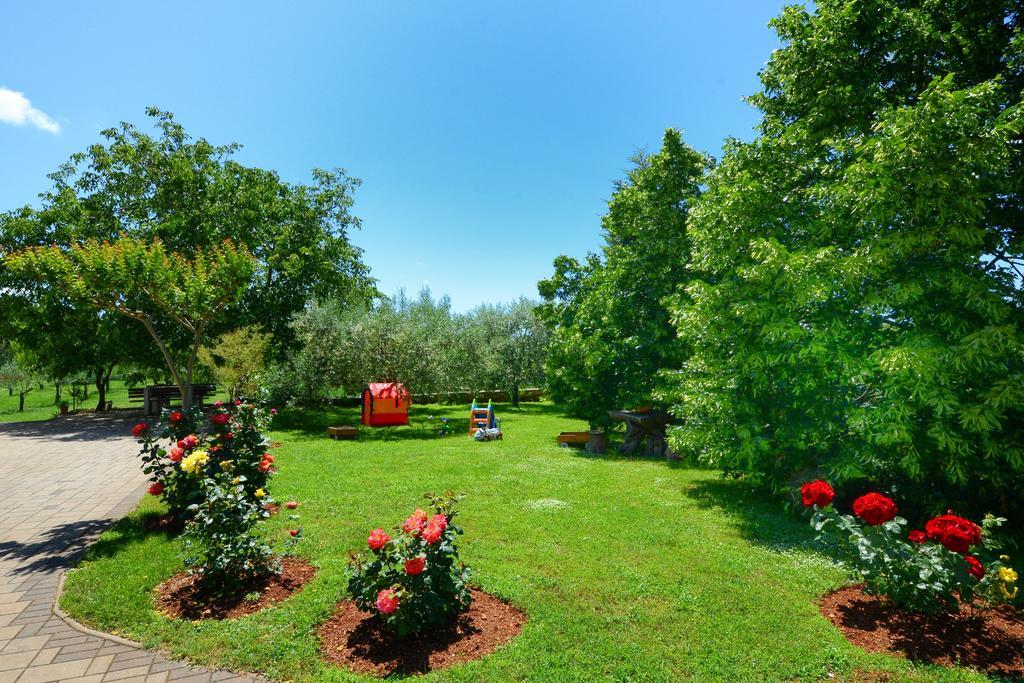 Apartments Mira Veleniki 외부 사진