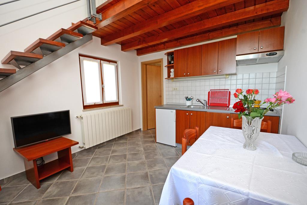 Apartments Mira Veleniki 외부 사진