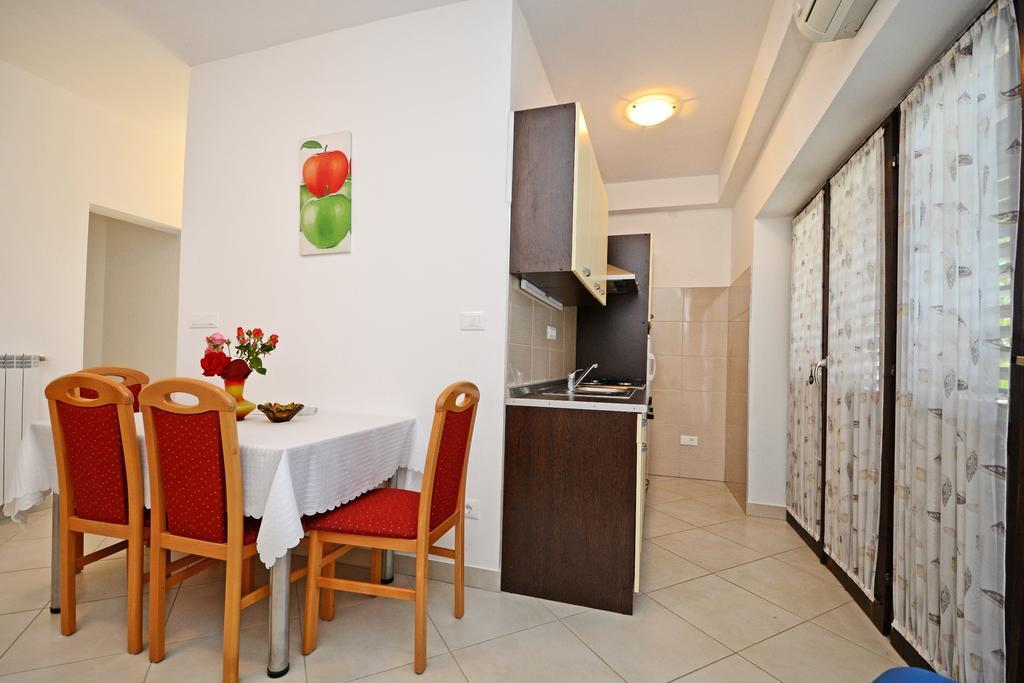 Apartments Mira Veleniki 외부 사진
